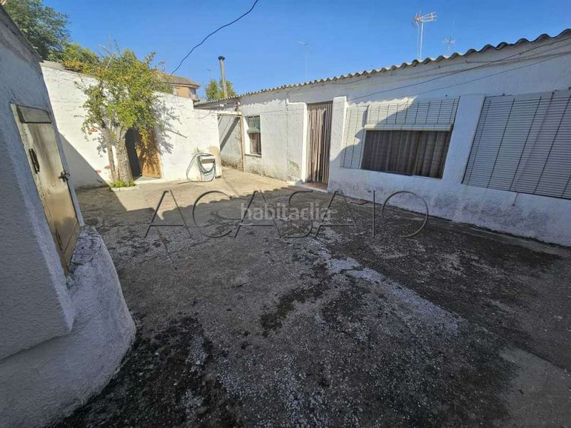 Foto 9f35dc82-ffb7-42c7-90b4-d18b02cbb729. Casa adossada a Cobeja