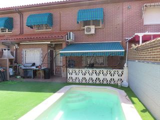 Casa a Viso de San Juan (El). V2849  chalet adosado en el viso de san juan