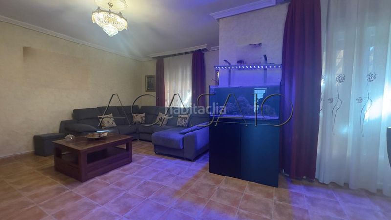 Foto ae049048-2a66-4544-8d60-f8bb1a78b4b2. Casa amb calefacció aparcament a Parque Manuel de Vega-Carretera de Ugena Illescas