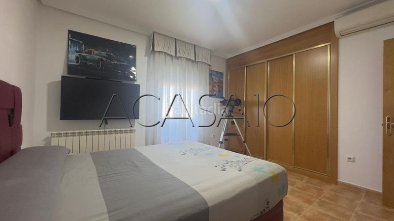 Foto c4e027f2-b115-4ce8-92e8-535070c471c9. Casa amb calefacció aparcament a Parque Manuel de Vega-Carretera de Ugena Illescas