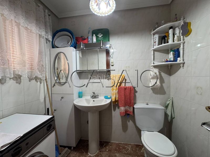 Foto 75bbd72d-f79a-4381-84e7-69a65628e089. Casa amb aparcament a Yuncos
