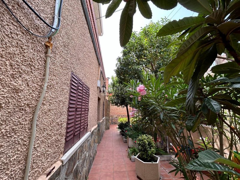 Foto a01744b6-520e-40d8-942a-84d6b746886a. Chalet en Canillas Madrid