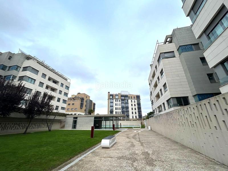 Foto 52dba24c-0f21-4ac4-96a5-e8002d68c0dd. Àtic amb calefacció aparcament piscina a Las Tablas Madrid