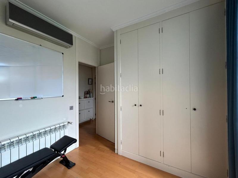 Foto cc2e9632-ec33-4d2c-9bdf-c993ec4581eb. Àtic amb calefacció aparcament piscina a Las Tablas Madrid