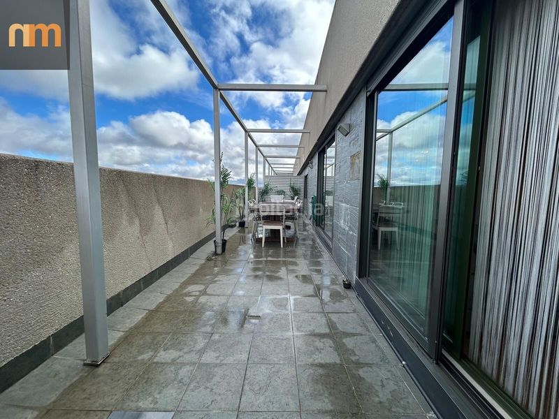Foto c3475827-4c26-401a-804f-46f102df010e. Àtic amb calefacció aparcament piscina a Las Tablas Madrid