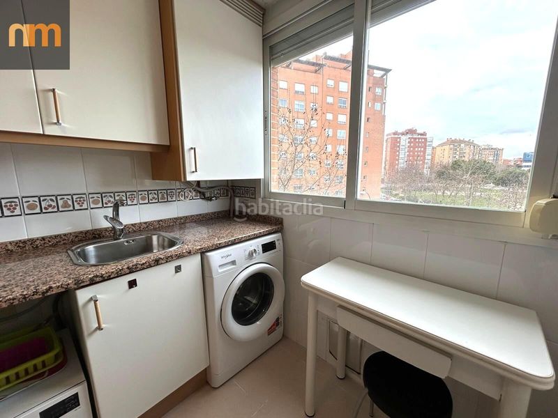 Foto cca22bad-c93c-405b-9ebf-a914520a6267. Flat with heating pool in Abrantes Madrid