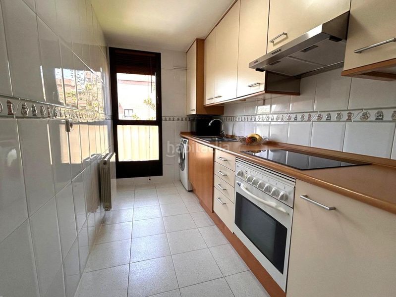 Foto d634ab20-99ca-475b-84cb-22e4e50a98c4. Piso en Timón Madrid