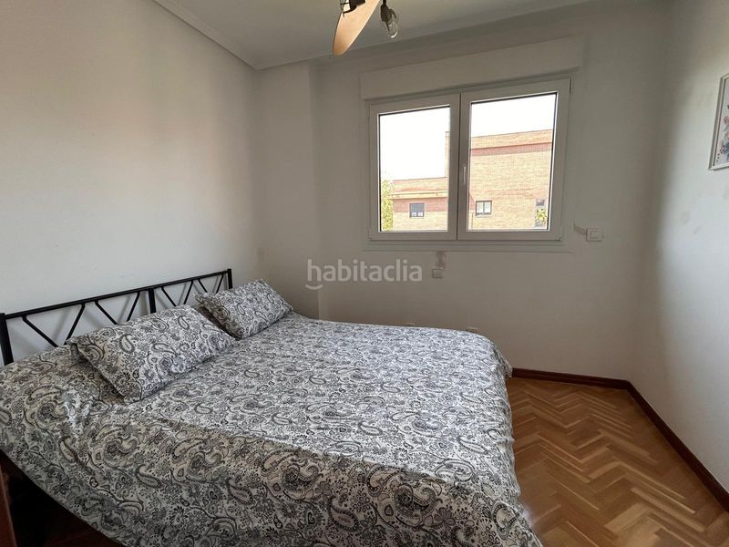 Foto dfb789a7-81d3-4c4c-9955-9bc1897552bf. Piso en Timón Madrid