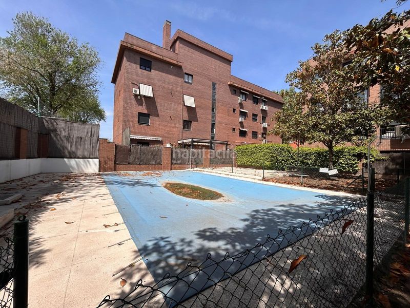 Foto f23360d7-c8c3-46ef-8159-3f5d8c4ac604. Piso en Timón Madrid