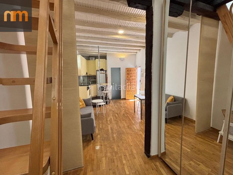 Foto c660b392-ff62-4fc7-9ad8-26ba1bf2e8ba. Piso en Palacio Madrid