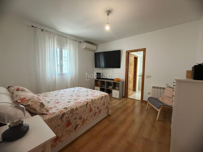 Foto 11090c92-3086-4055-be0f-66da8f4cb671. Chalet en Campamento Madrid