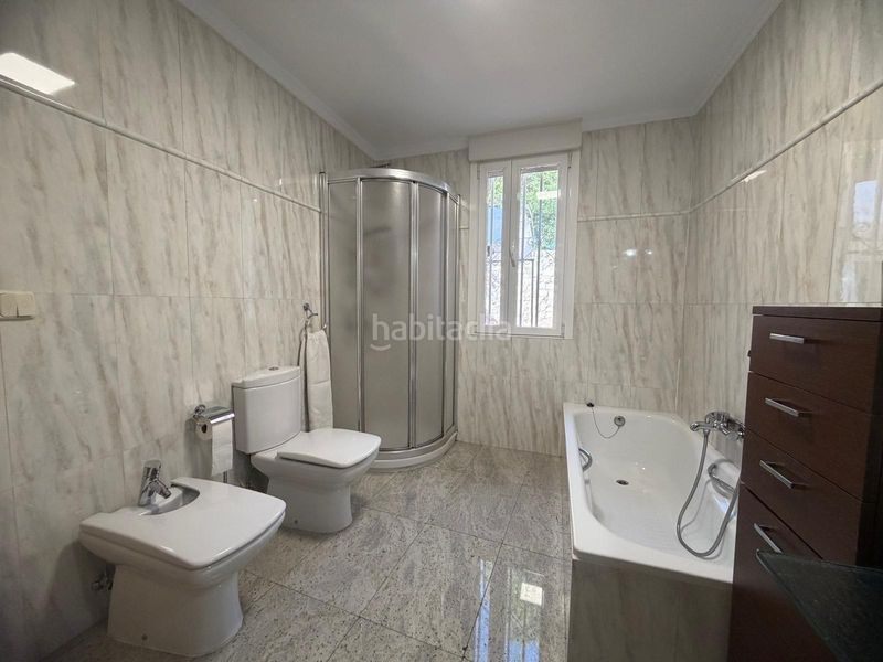 Foto 6fad6c1a-d8f8-4846-ad85-f3f211df5f10. Chalet en Campamento Madrid