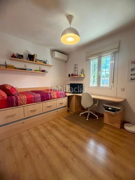 Foto afcfde75-26b5-41a4-8420-0f1232fc0f8f. Chalet en Campamento Madrid
