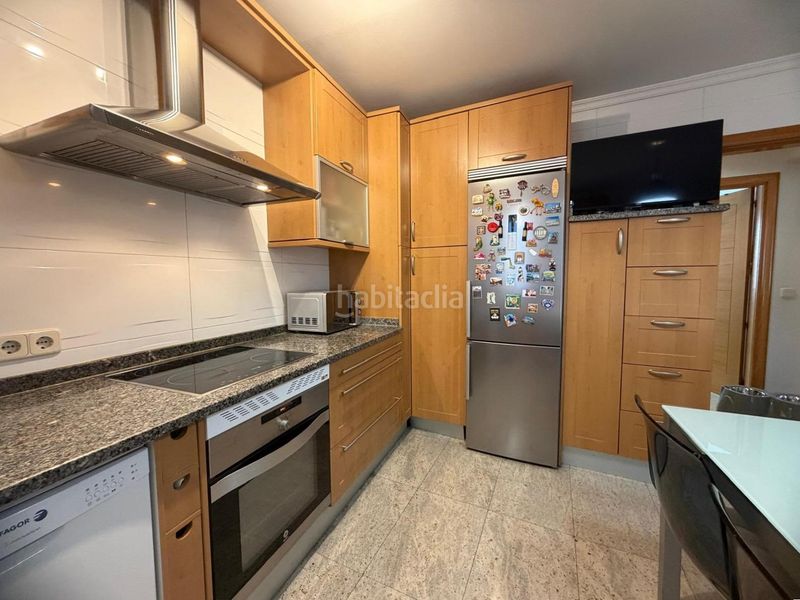 Foto bc80705e-76f6-4a81-a689-506c760b2c80. Chalet en Campamento Madrid