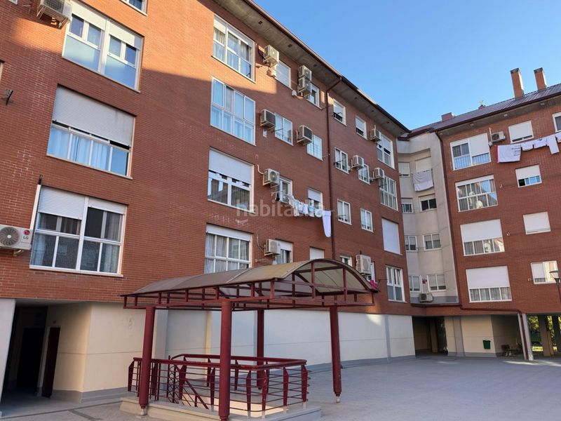 Foto 5f5de97a-ec0e-4dc9-b103-b92eb297a6a3. Pis amb calefacció aparcament a Getafe norte Getafe