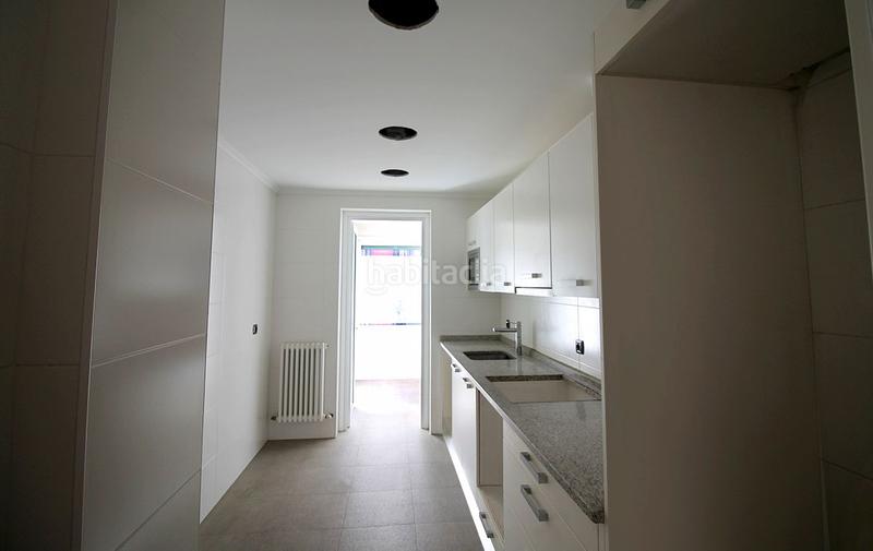 Foto 2a56e6f9-4a73-4315-a027-ba61a9dae9d8. Appartement avec chauffage parking dans Abandoibarra - Guggenheim Bilbao