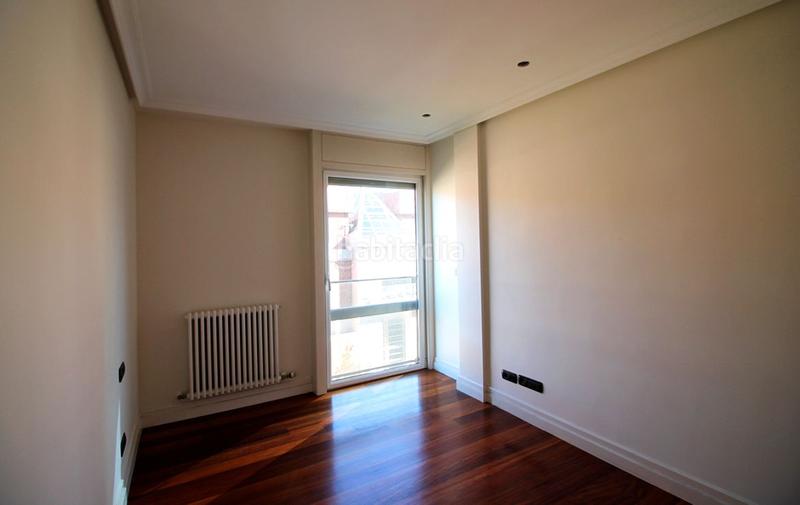 Foto d8ea43c3-f421-478e-9090-e87610017ea2. Appartement avec chauffage parking dans Abandoibarra - Guggenheim Bilbao