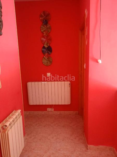Foto 7eed8450-cd8c-4be8-b0ba-af9859a197e0. Casa adossada amb calefacció aparcament a Magán