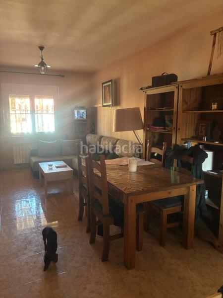 Foto 9132d905-59e2-425d-bdc7-ff5ea3c55bf7. Casa adossada amb calefacció aparcament a Magán