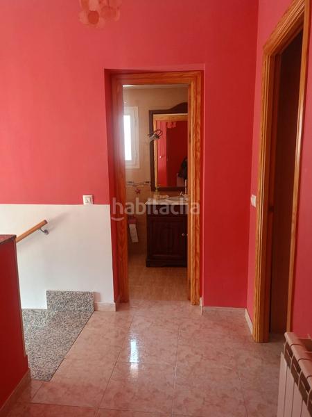 Foto b06c413e-1de7-4122-a7cb-c13ff2b8d238. Casa adossada amb calefacció aparcament a Magán