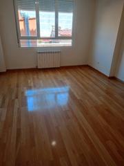 Appartement en Santa Brbara. Piso en santa barbara para entrar a vivir 170.000