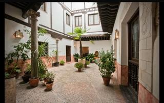 Appartement en Casco Histrico. Piso con cueva en el casco por 150.000 precioso