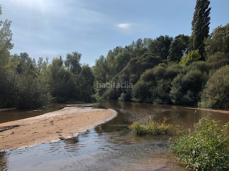 Foto ccc9f079-666a-4682-ad95-8a560f65bc37. Chalet gran chalet en un planta con gran parcela con piscina 150.000 en Nombela