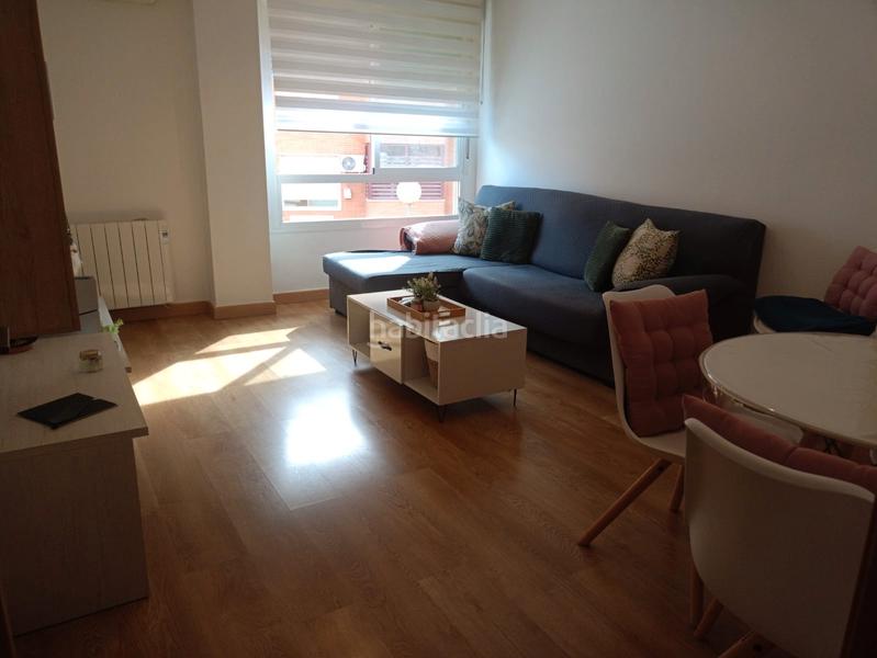 Foto cb9e0866-72ab-445d-ab97-da01a362ff6b. Appartamento in plaza caño nuevo 9 in Gerindote