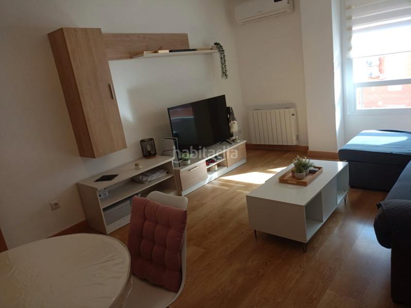 Foto d7e8f52a-6655-47a2-b24c-d2768fb13332. Appartamento in plaza caño nuevo 9 in Gerindote