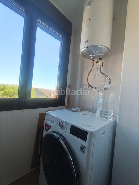 Foto a1690d7b-34fc-4174-b546-81638866e14b. Pis a calle cerro del cristo 8 a Camarena