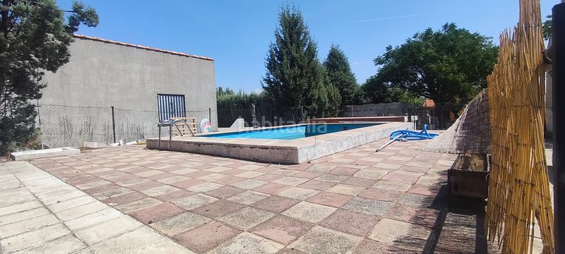 Foto 3f87b524-726b-41da-8582-cf185842105a. Xalet amb xemeneia calefacció aparcament piscina a Palomeque