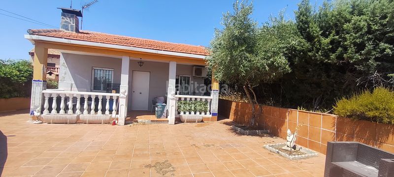 Foto cc4359ef-1369-44e9-856a-1b04e1129f77. Xalet amb xemeneia calefacció aparcament piscina a Palomeque