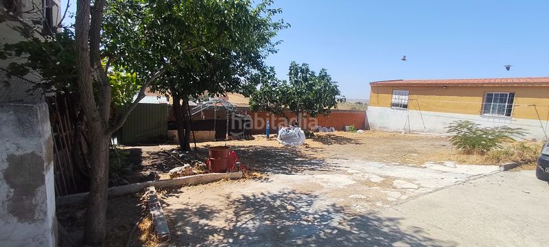 Foto eb71edfe-9bd9-4887-b5a4-b4ad2c3954f3. Xalet amb xemeneia calefacció aparcament piscina a Palomeque