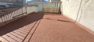 Casa aparellada a Torrijos. Se vende complejo hostelero mas vivienda en el centro de torrijo