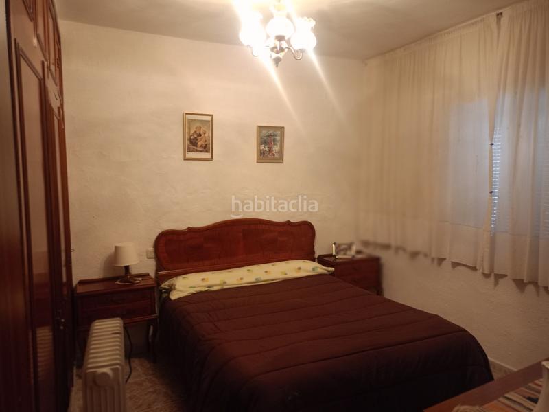 Foto 853a6c05-6415-4051-885e-92c0e2d95385. Casa dos casas al precio de una con gran patio 85.000€ en Otero