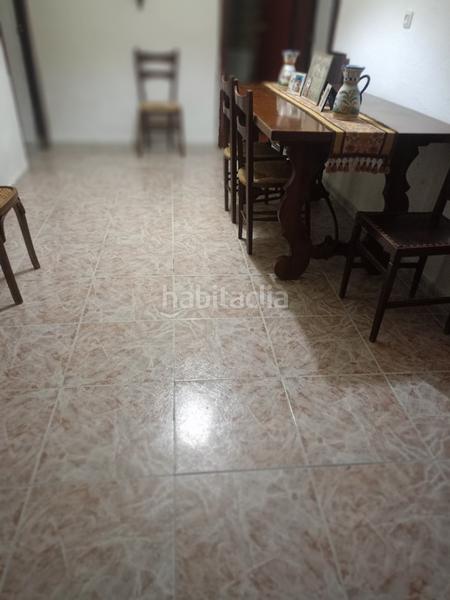 Foto ab93b99d-8001-4d0a-8254-bf0e258cb55f. Casa dos casas al precio de una con gran patio 85.000€ en Otero