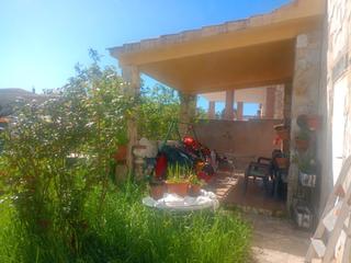 Xalet a Casar de Escalona (El). Dos viviendas a precio de una con piscina y gran parcela 155.000
