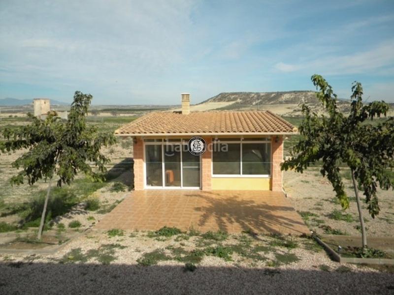 Foto 6b3a02cd-f493-42a5-a2db-7398fa96748c. Country house with parking in Mazarrón casco urbano Mazarrón