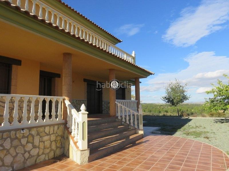 Foto c1ec3c3a-5645-4d4e-a751-91c1024fb119. Casa amb aparcament a Fontanares Lorca