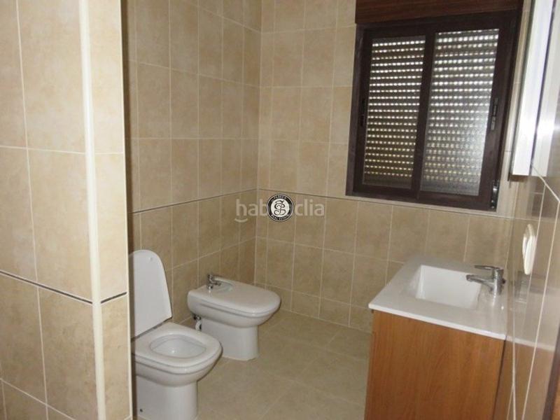 Foto fc3300b4-aa96-4b00-a2aa-f440561e29b0. Casa amb aparcament a Fontanares Lorca