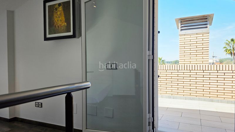 Foto eebd2b7e-c945-41be-997d-d2a5a679d676. Xalet amb xemeneia calefacció aparcament piscina a Tarragona