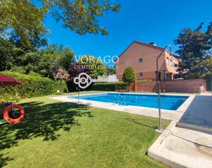 Casa bifamiliare en Ensanche. Urbanizacin los arcngeles, alcal de henares
