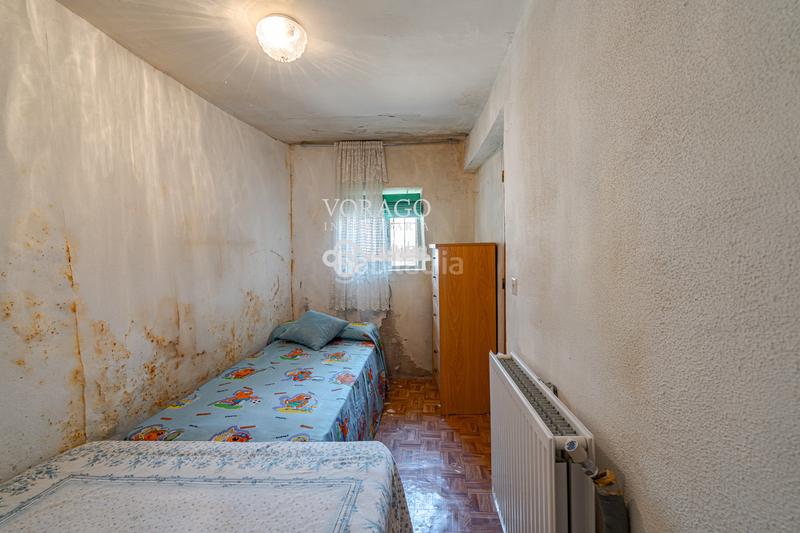 Foto 911d7f10-7b50-46c5-9b39-29844d5084e9. Casa in Irueste