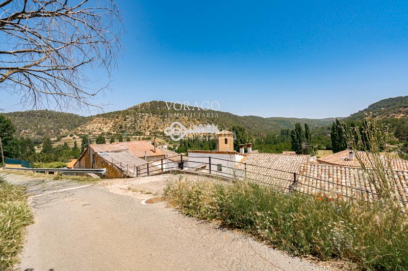 Foto b583893c-8ed0-4cf2-99b1-6e3a7ea5c588. Casa in Irueste