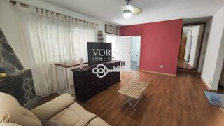 Chalet in Torrejón del Rey. Chalet independiente con placas solares ,cargador coche electric