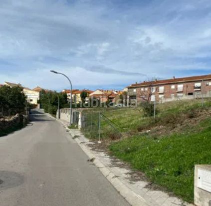 Foto c3cd1db7-9faa-44cf-ba9e-dcc71b4594e0. Terreny residencial a Vellón (El)