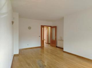 Appartement à Vellón (El). Piso 2 habitaciones con patio  el vellon