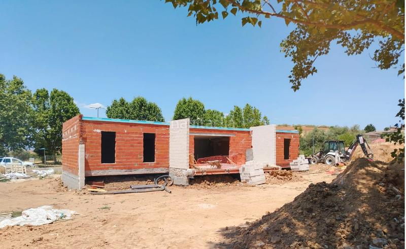 Foto cf0d2eed-bbf7-4501-bebf-6542acd1e77f. Chalet  independiente urb. el coto el casar en Casar (El)