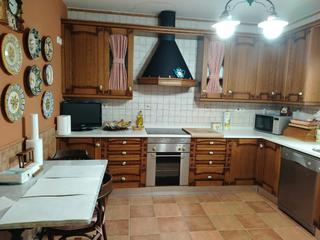 Chalet in Venturada. Chalet independiente venturada