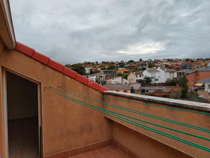 Foto 82625687-6882-4112-8c9c-7226cb7252c3. Penthouse with heating in Molar (El)